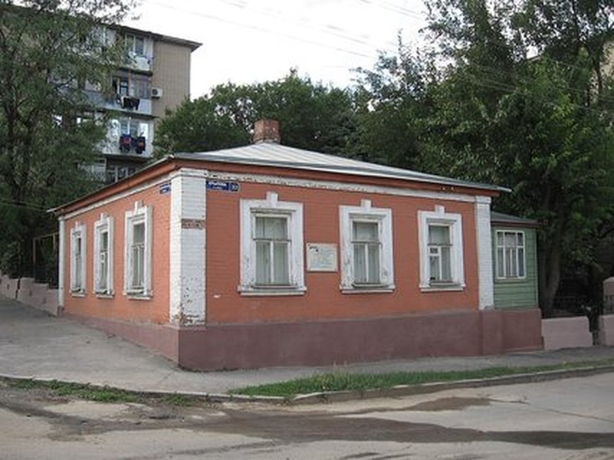 Мемориальный Дом- музей художника Ивана Ивановича Крылова в этом году отмечает 45- летие со дня открытия. Представляем видео- сюжет программы «Дон гостеприимный».