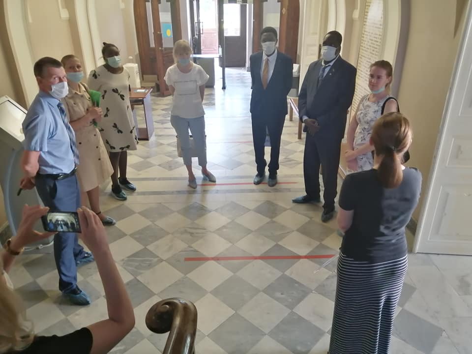 Визит в Атаманский дворец посла Уганды