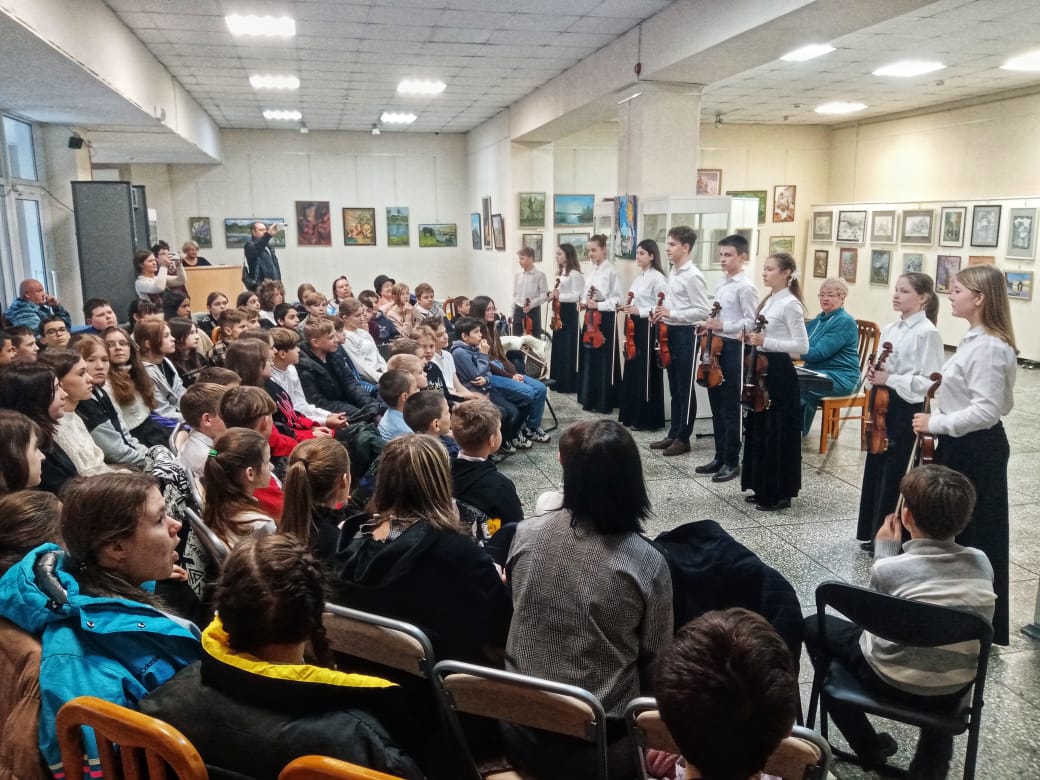 "Крыловские пятницы". Концерт для старшеклассников школы №19