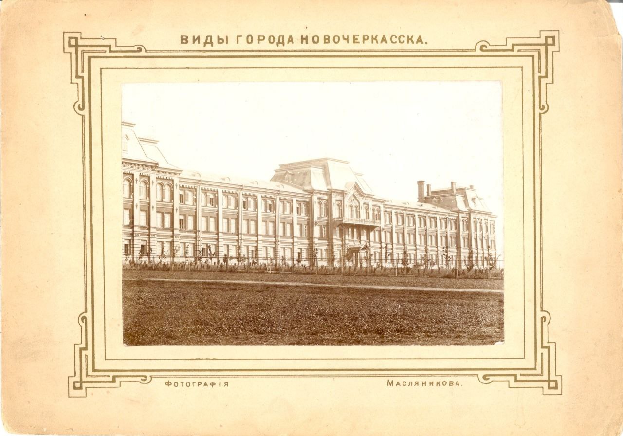 Сегодня 19 (6) декабря — День памяти святого Николая Чудотворца — день храмового праздника Донского Императора Александра III Кадетского корпуса.