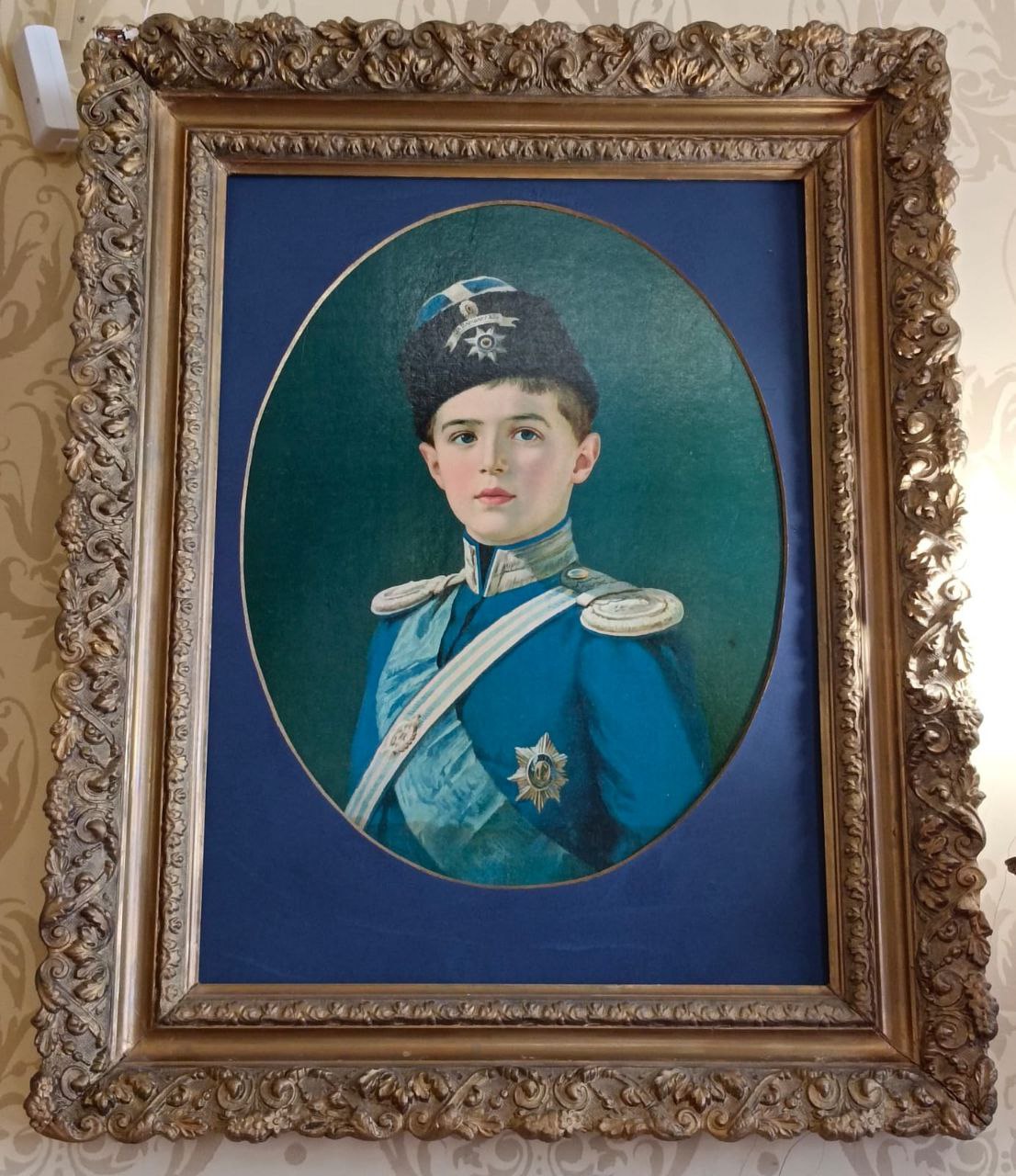 12 августа (30 июля с. ст.) 1904 г. в Петергофе родился наследник престола Российской империи Цесаревич Алексей Николаевич, сын Государя Николая II и Государыни Александры Федоровны.