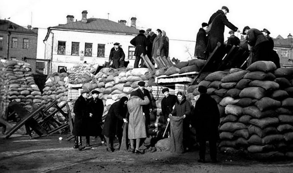 «Битва под Москвой» «Битва под Москвой»