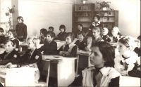 Учитель Андреева Э. С. шк. № 19. 1985г.