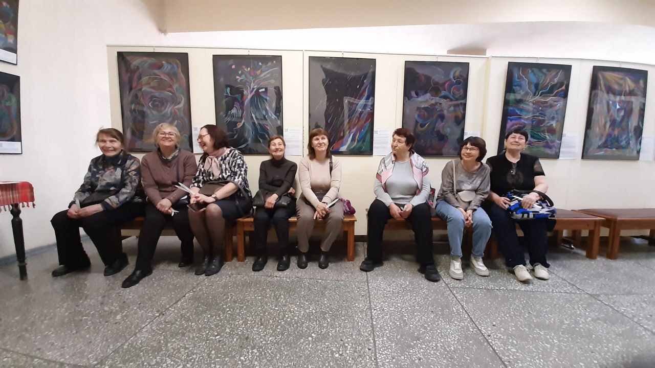 Посетители Дома-музея И.И.Крылова из Центра помощи детям №1 и Клуба скандинавской ходьбы СОЮЗ- НовоХод